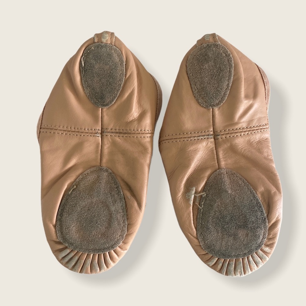Dance shoes - Picture 2 of 2